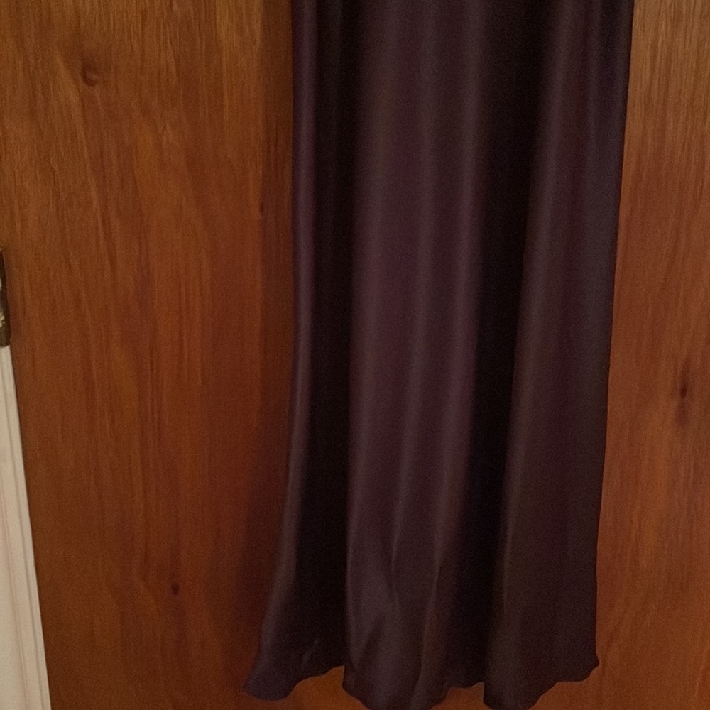 Beautiful Evening Dress - Picture 3 of 4